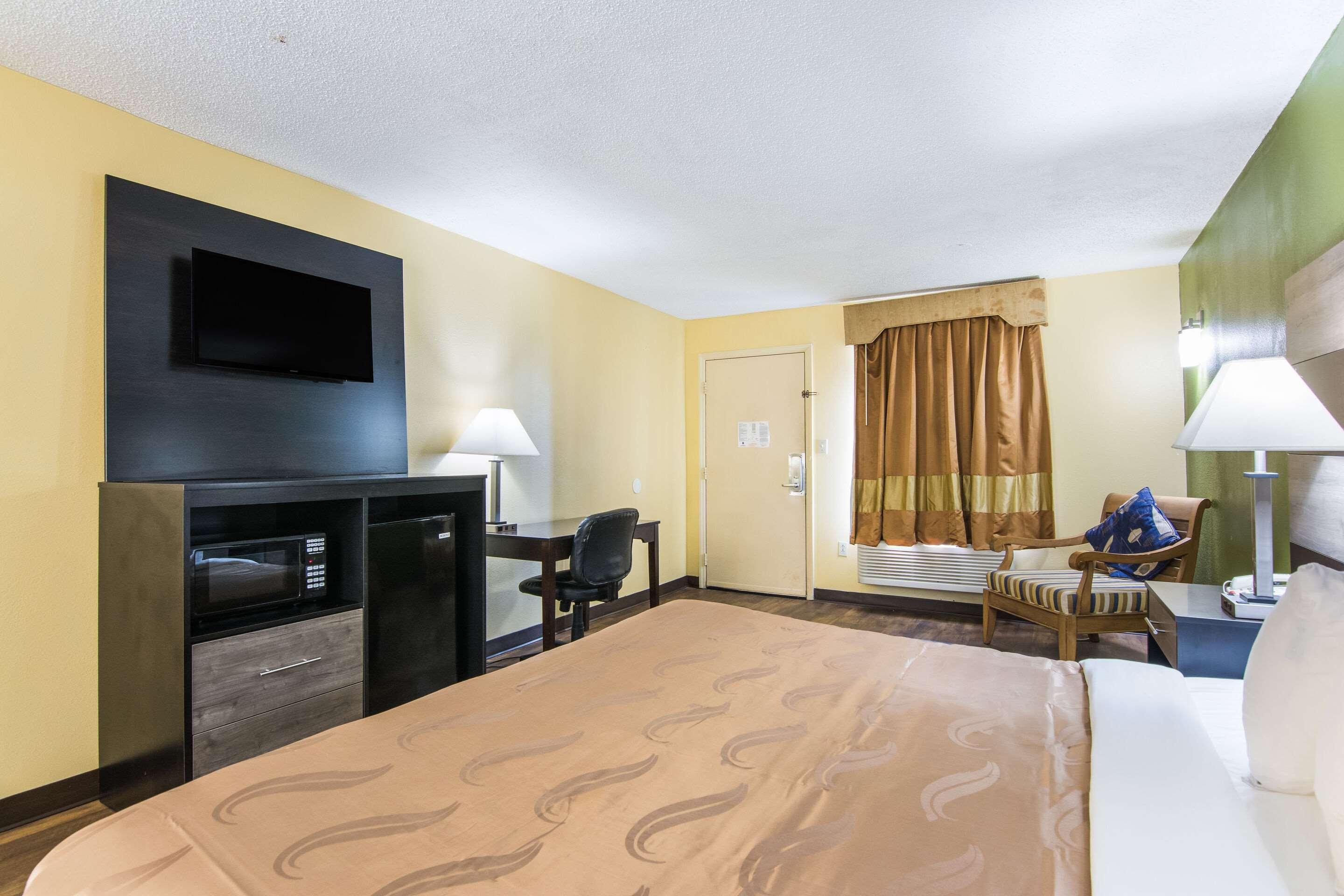 Quality Inn Кингс Маунтин Екстериор снимка