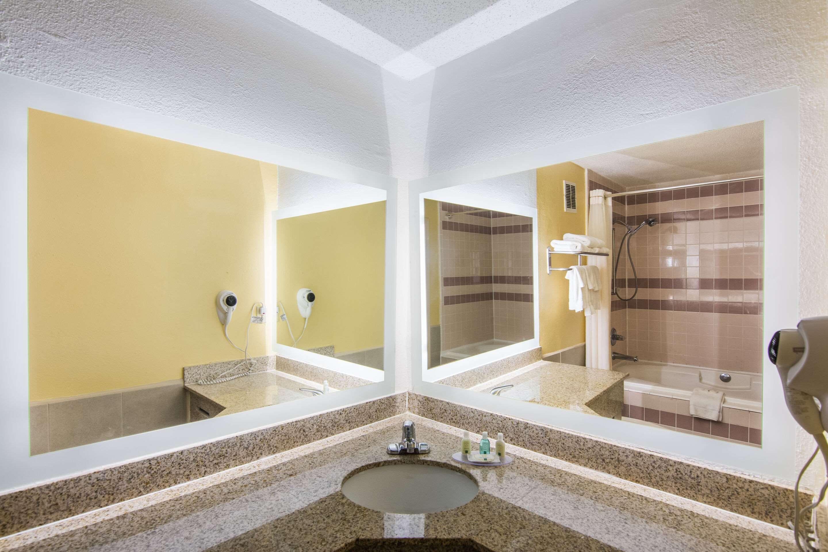 Quality Inn Кингс Маунтин Екстериор снимка