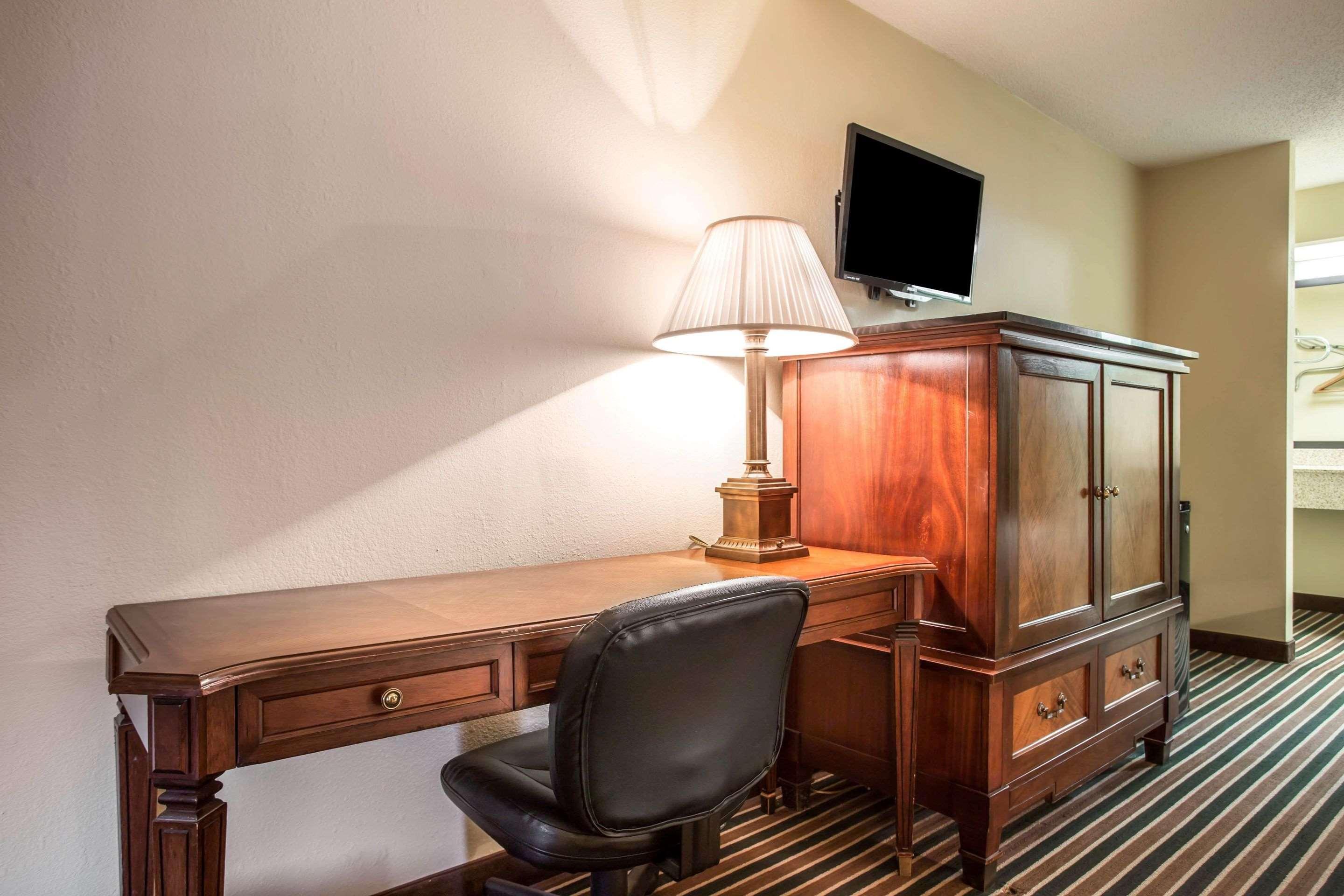 Quality Inn Кингс Маунтин Екстериор снимка
