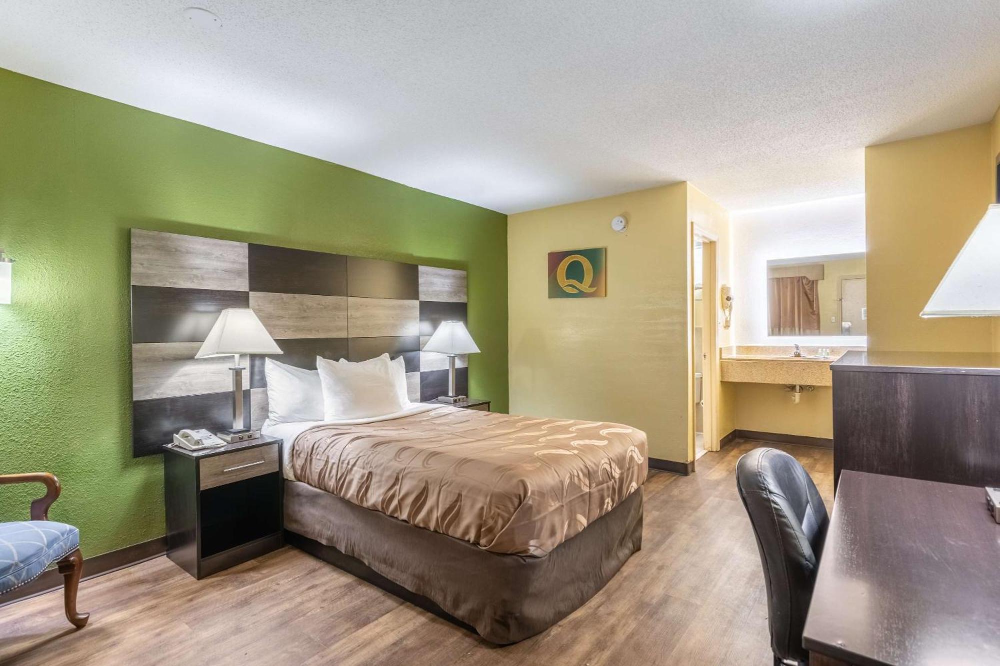 Quality Inn Кингс Маунтин Екстериор снимка